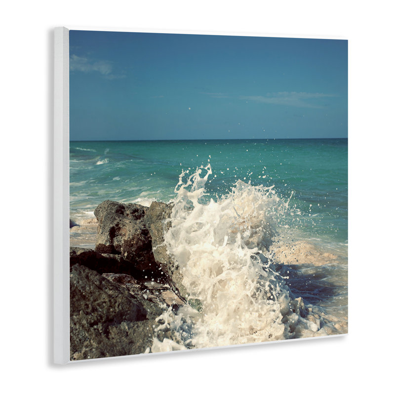 «Splashing Beach Spray» par Susan Bryant