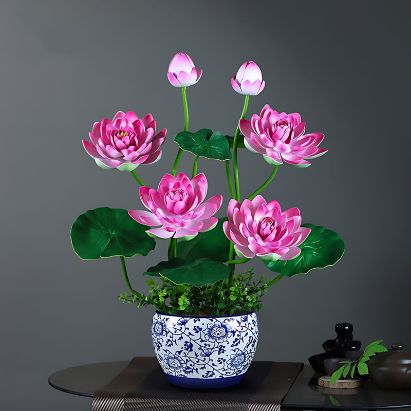 Arrangement de renoncule, Rose