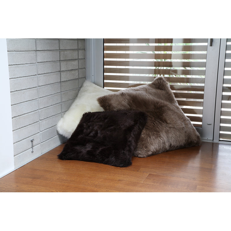 Coussin décoratif en laine naturelle L 20 po Fibre par Auskin, H 20 po x l 20 po, Carrière, Carré