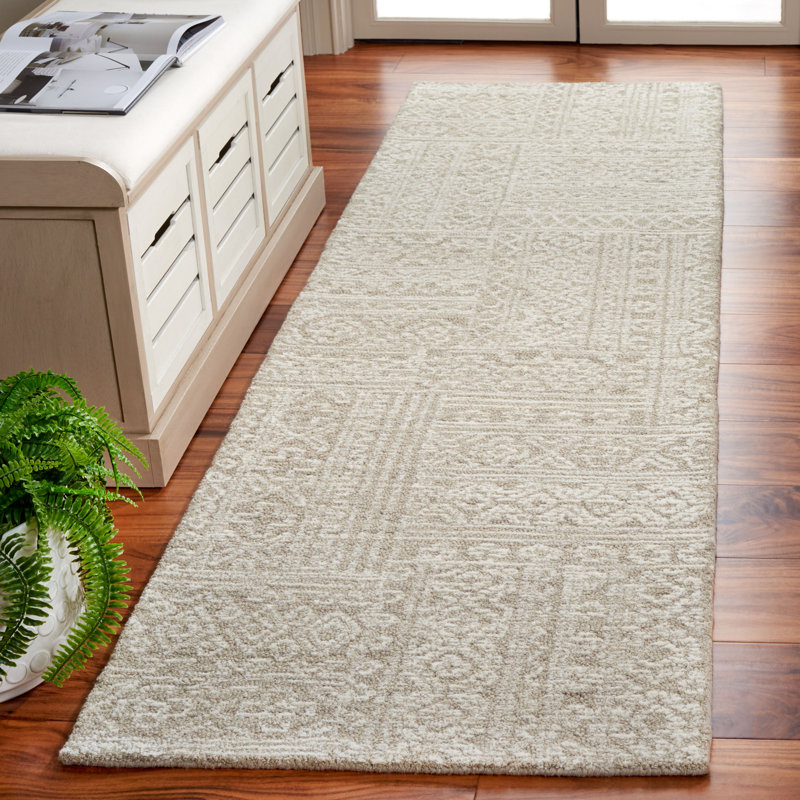 Jesher Tufted Wool Cotton Southwestern Rug in Ivory/Beige, Runner 2'3" x 8'