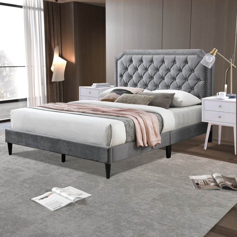 Lit plateforme à bord clouté Ava - Velours gris anthracite, gris