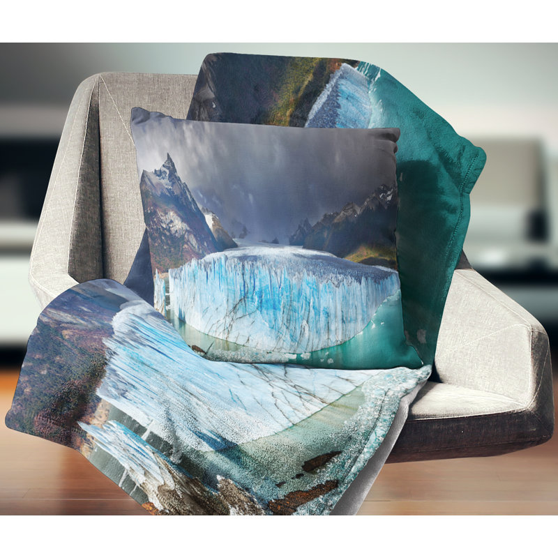 Coussin Perito Moreno Glacier - Landscape, 18 po x 18 po, Carré