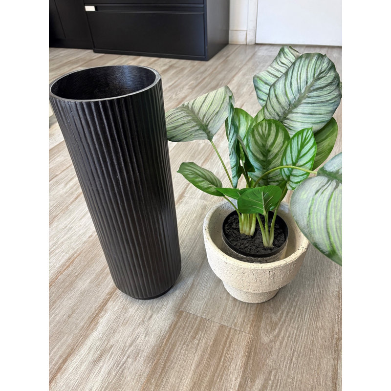 Keep Going Series Metal Pot Planter