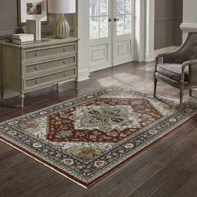 Hovis Oriental Indoor Rug
