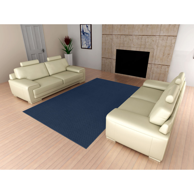 Tapis bleu marine touffeté Lomax