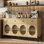 Buffet 62 "- 3 tiroirs, 4 portes en verre cannelé, noir estampé