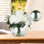 Roses et pivoines artificielles dans un vase en verre avec de l'eau artificielle pour les centres de mariage-285440057