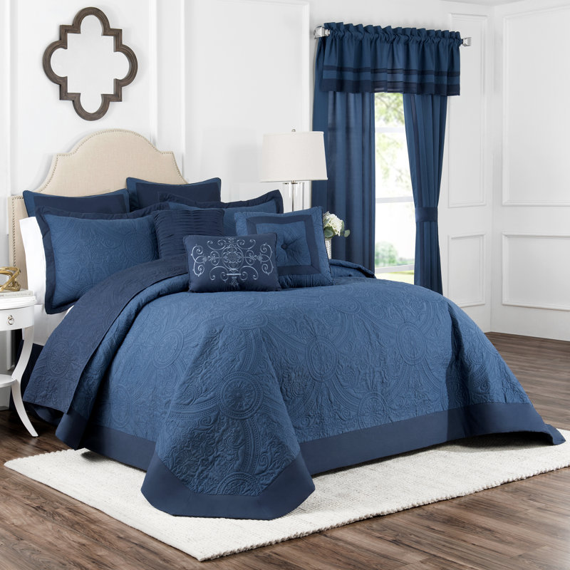 Bensonhurst Polyester Plain Weave Bedspread, Blue, Full