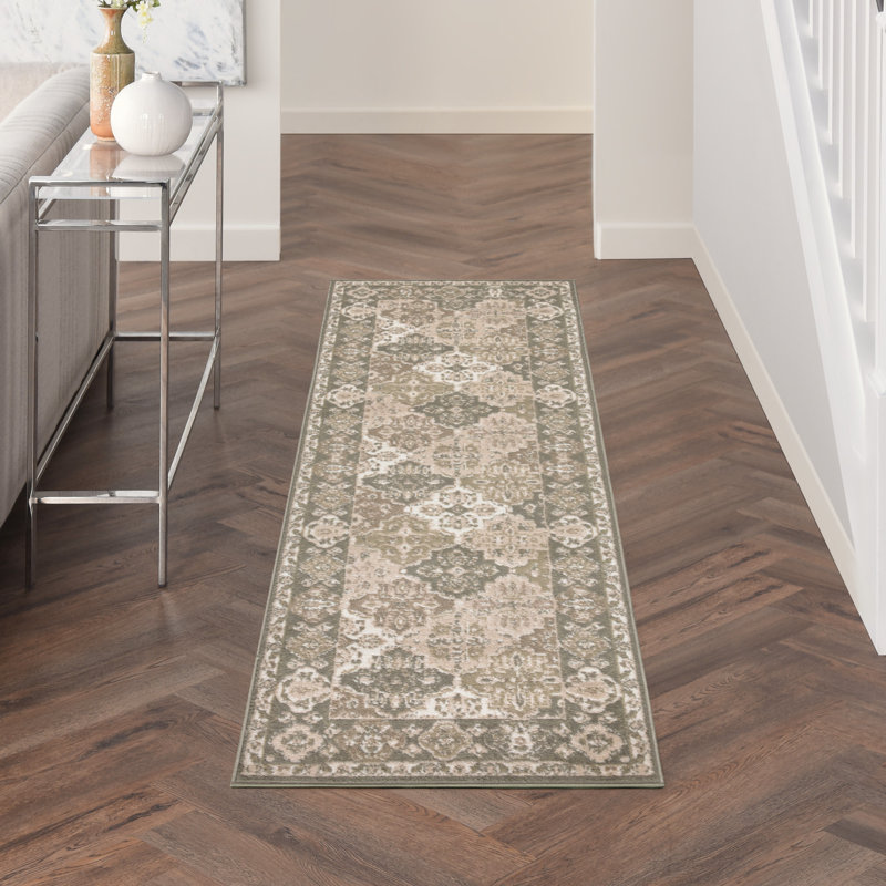 Tapis oriental rectangulaire en polypropylène tissé à la machine Bowra, Tapis de couloir 2 pi x 6 pi