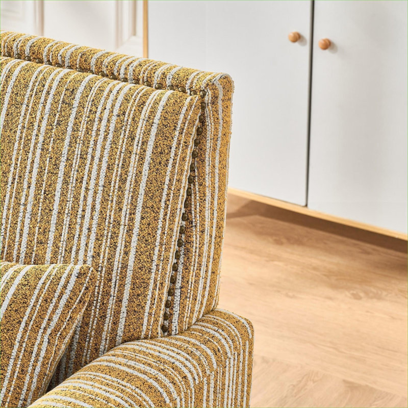 Fauteuil d'appoint moderne et confortable, siège rembourré avec garniture cloutée, tissu en polyester rayé jaune chaud, Jaune