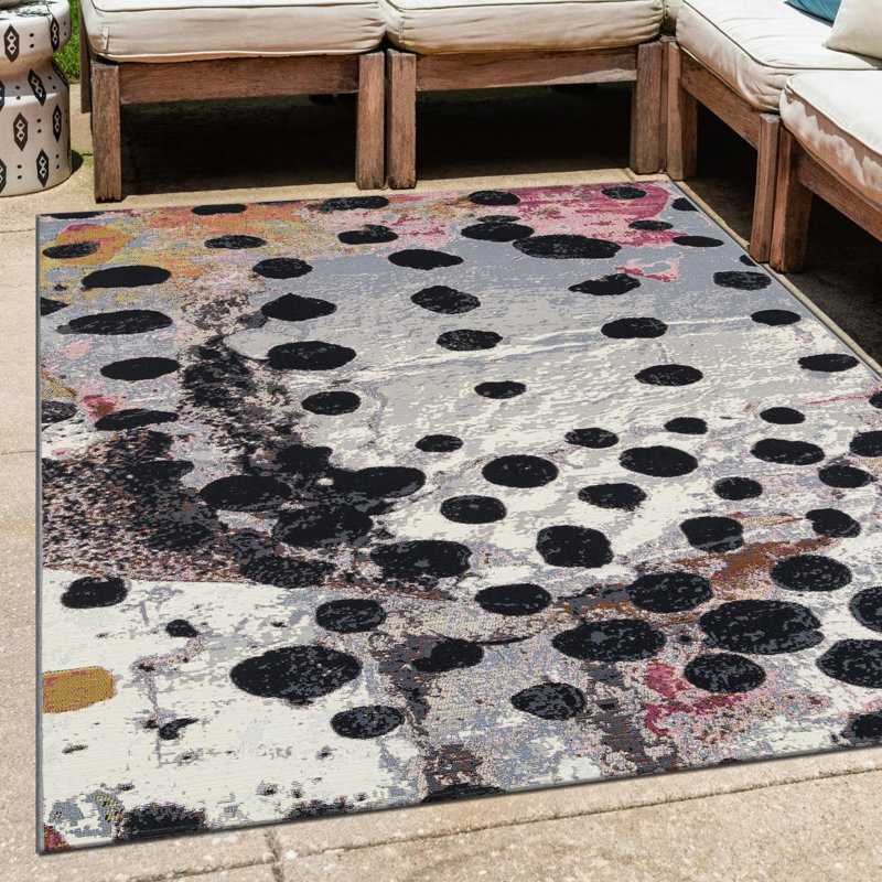 Keazia Indoor/Outdoor Area Rug, Rectangle 7'10" x 10'