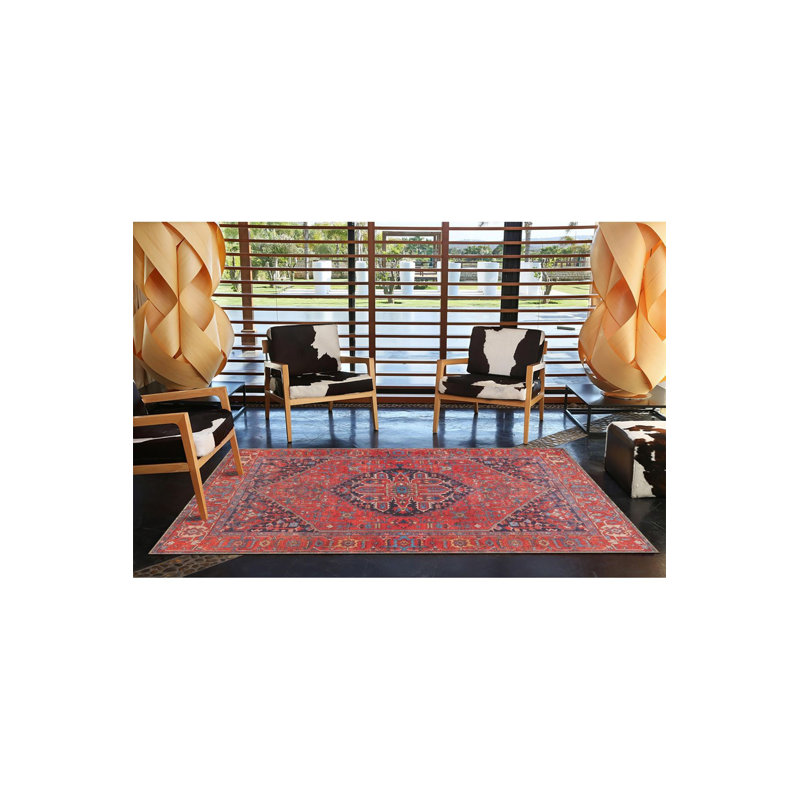 Tapis décoratif moderne à motif coloré, Sous-tapis carré 3 pi 3 po inclus
