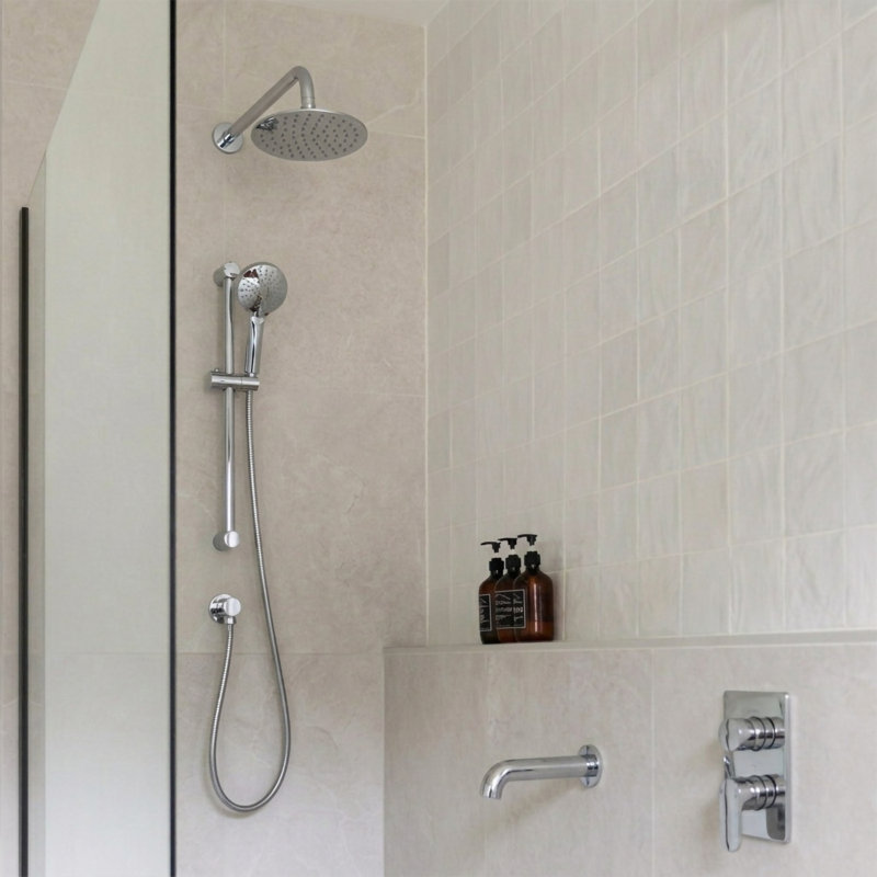 Ensemble de douche chromé rond, Chrome chrome