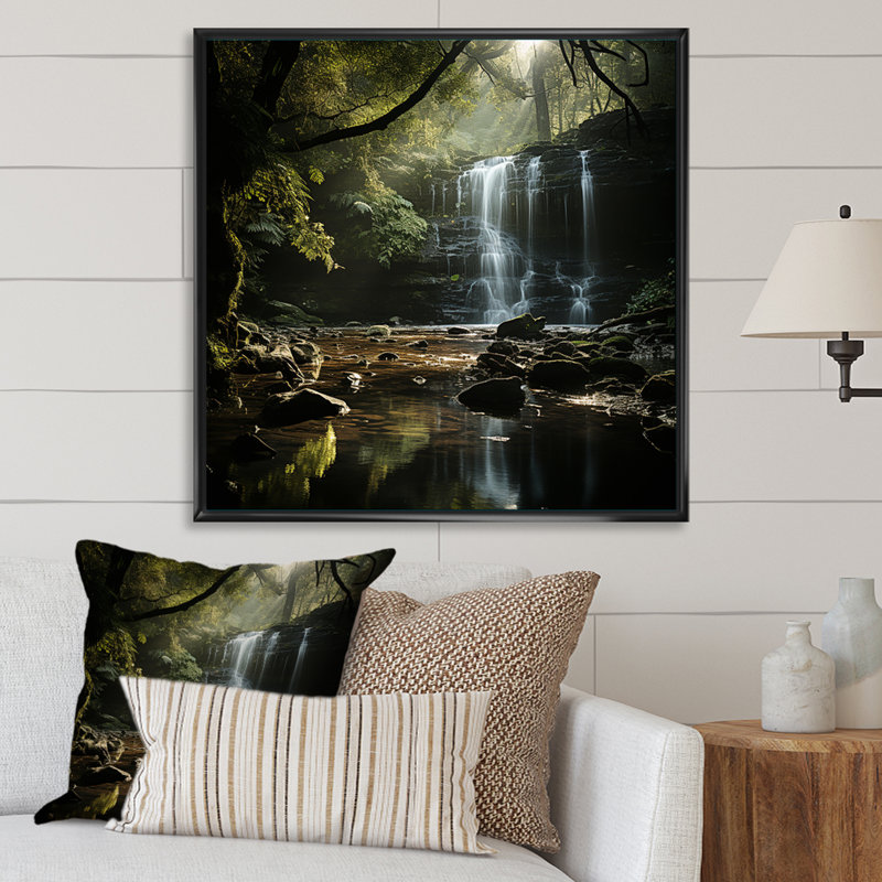 «Waterfall Cliff Scenery Magic IV», reproduction sur toile, H 24 po x l 24 po x P 1 po, Cadre flottant noir
