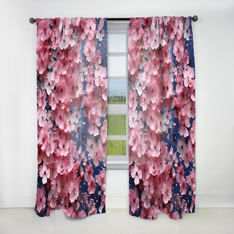 Rideau de cerisier rose et bleu Saskatia de Saskatia - rideau obscurcissant en velours - 1 panneau, L 52 po x L 95 po