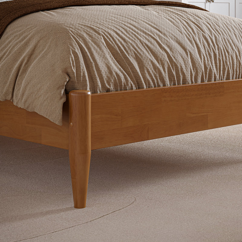Lit à broches en bois massif Vetu, Simple TG, Caramel clair