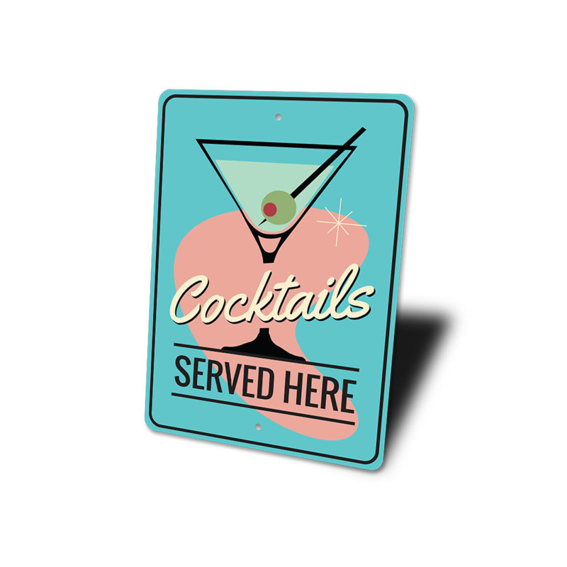 Enseigne en aluminium «Cocktail Served Here», H 14 po x l 10 po x P 0,04 po
