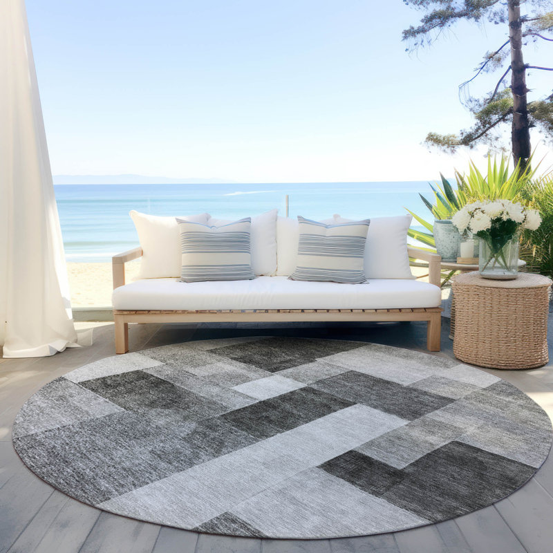Tapis intérieur / extérieur gris Wovari , 2 pi 3 po x 7 pi 6 po