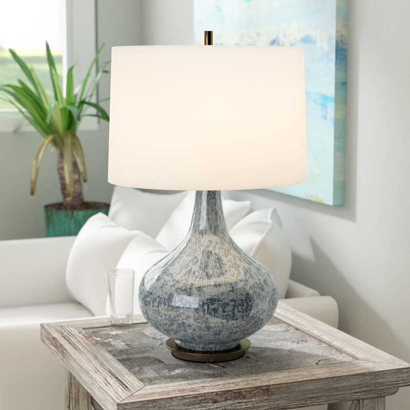 Lampe de table 24,75 po Henson