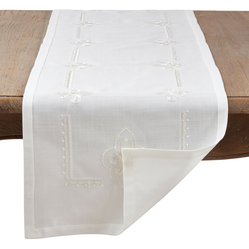 Chemin de table Ivoire Fabia
