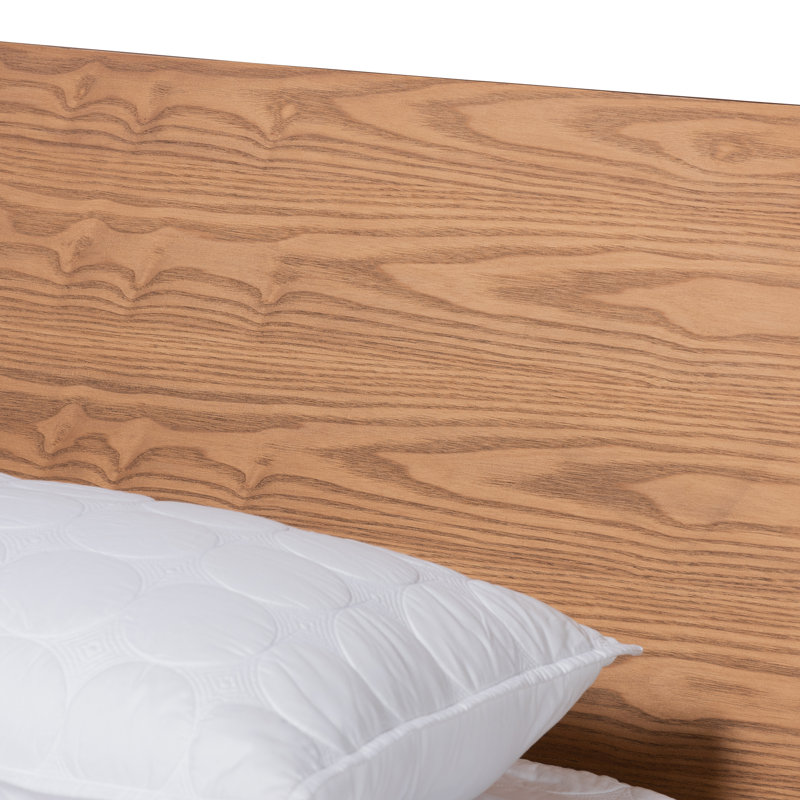 Grand lit plateforme au fini noyer cendré de taille haute de H 32,4 po x l 57,25 po x L 81 po., Double