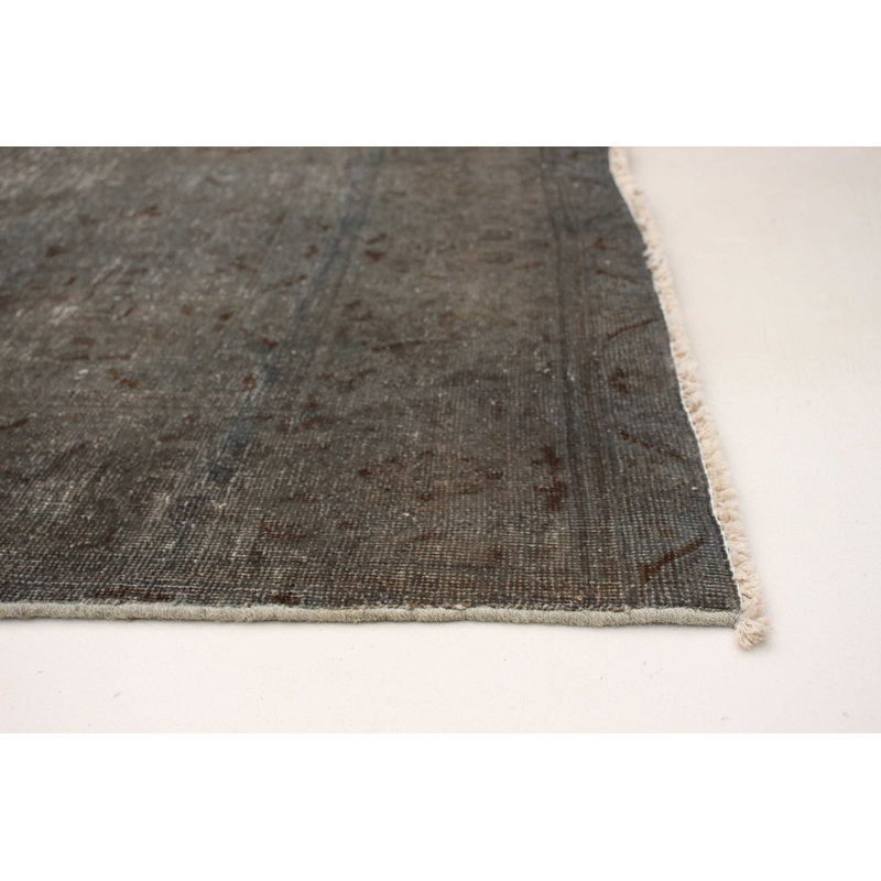 One-of-a-Kind 6'7" X 9'2" 1980s Wool Area Rug in Grey