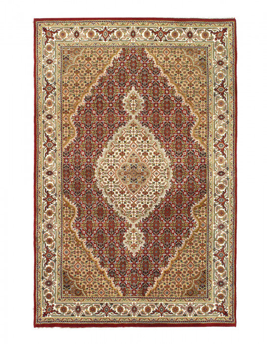 Fine Hand Knotted Silk & wool Tabriz design 4'2'' X 6'2''