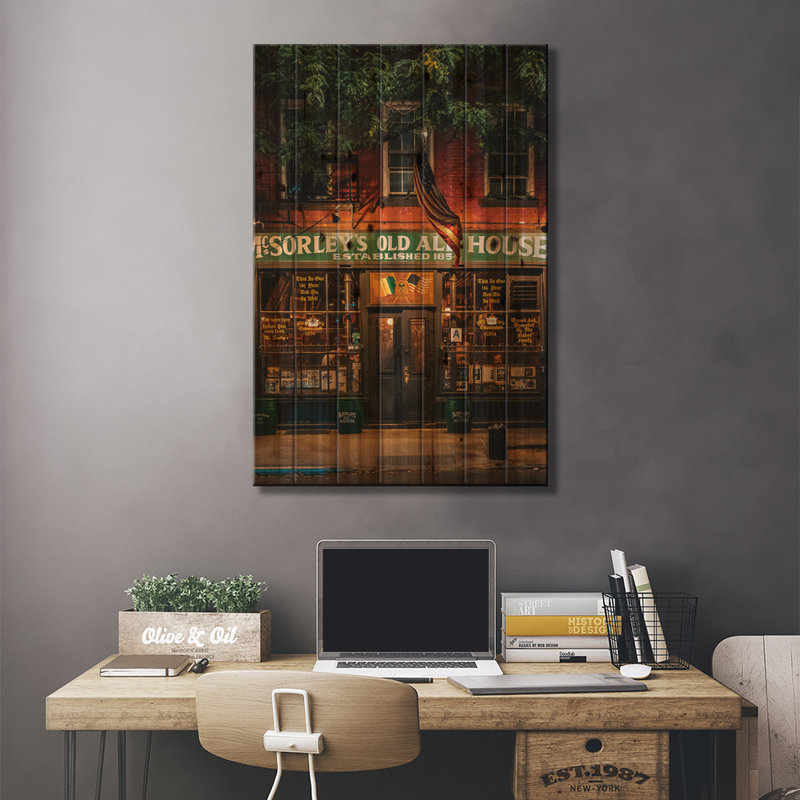 Mcsorley's Old Ale House, H 26 po x l 18 po x P 1,5 po
