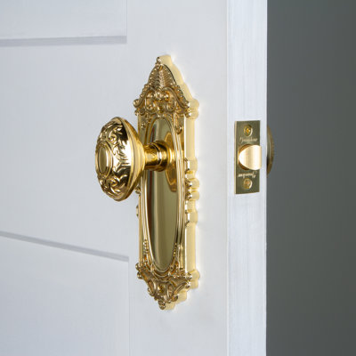 Grandeur Grande Victorian Plate Privacy with Grande Victorian Door Knob