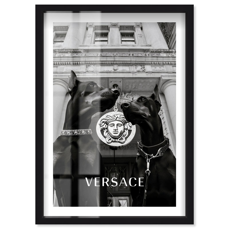 «Canine Vanguard Shadowbox» par Notoriart, H 37 po x l 25 po, Noir