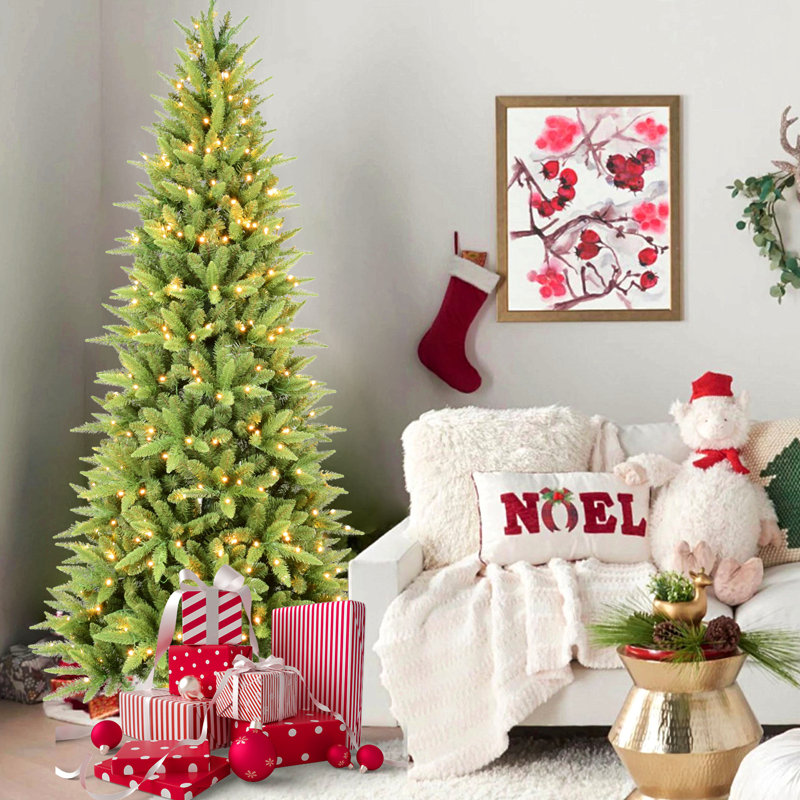 Arbre de Noël mince avec lumières à DEL blanc chaud, conception à charnières peu encombrante, installation facile, support en métal robuste - arbre à crayons réaliste pour les petits espaces