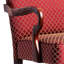 Chaise avec accoudoirs à dossier haut en bois massif rouge et coussin en mousse confortable de qualité supérieure