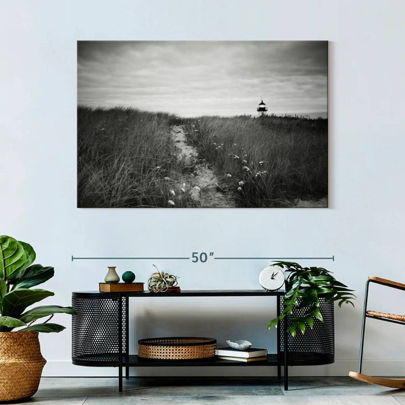 Nicci Nantucket Light, 32" H x 48" W