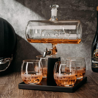 New York decanter - Red Barrel Studio® Tatom 6 - Piece 1100oz.