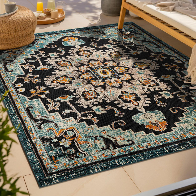 Wrought Studio Sidi Marelda Indoor/Outdoor Area Rug, Square 7'10"