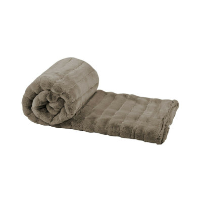 Annalee Ribbed Throw Blanket