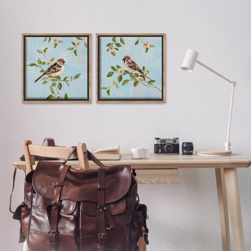 Ensemble de 2 toiles flottantes encadrées grises "Sparrow sur fleurs de pommiers", design par Sally Swatland