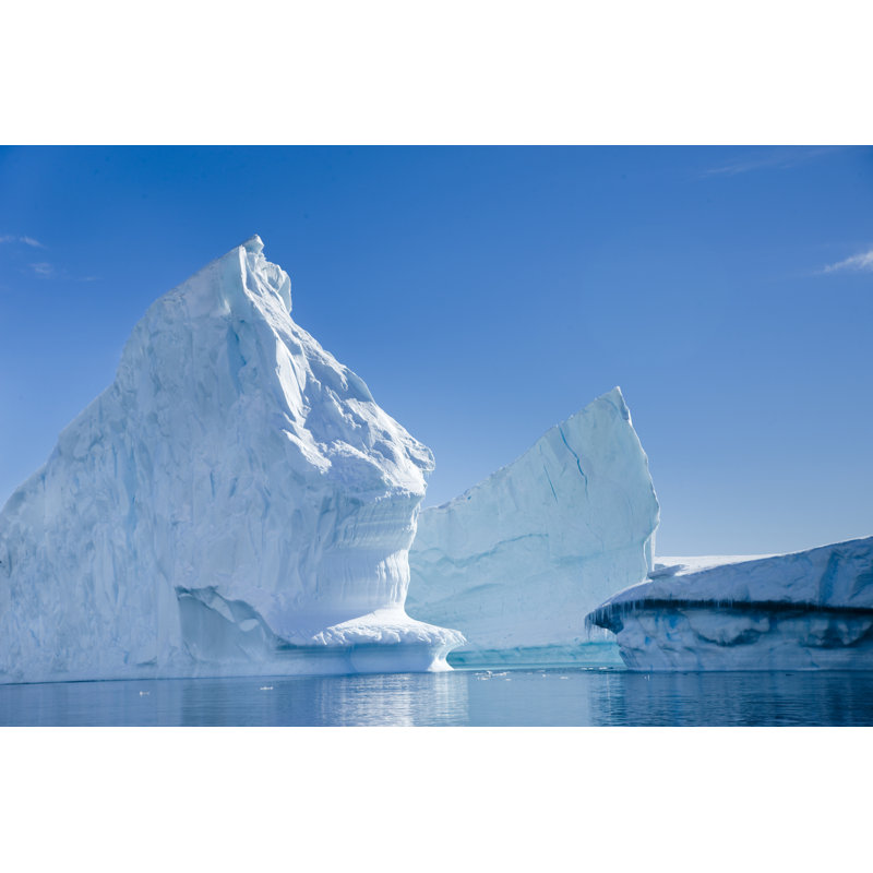 Iceberg Sphinx - peinture sur toile tendue, H 24 po x l 36 po
