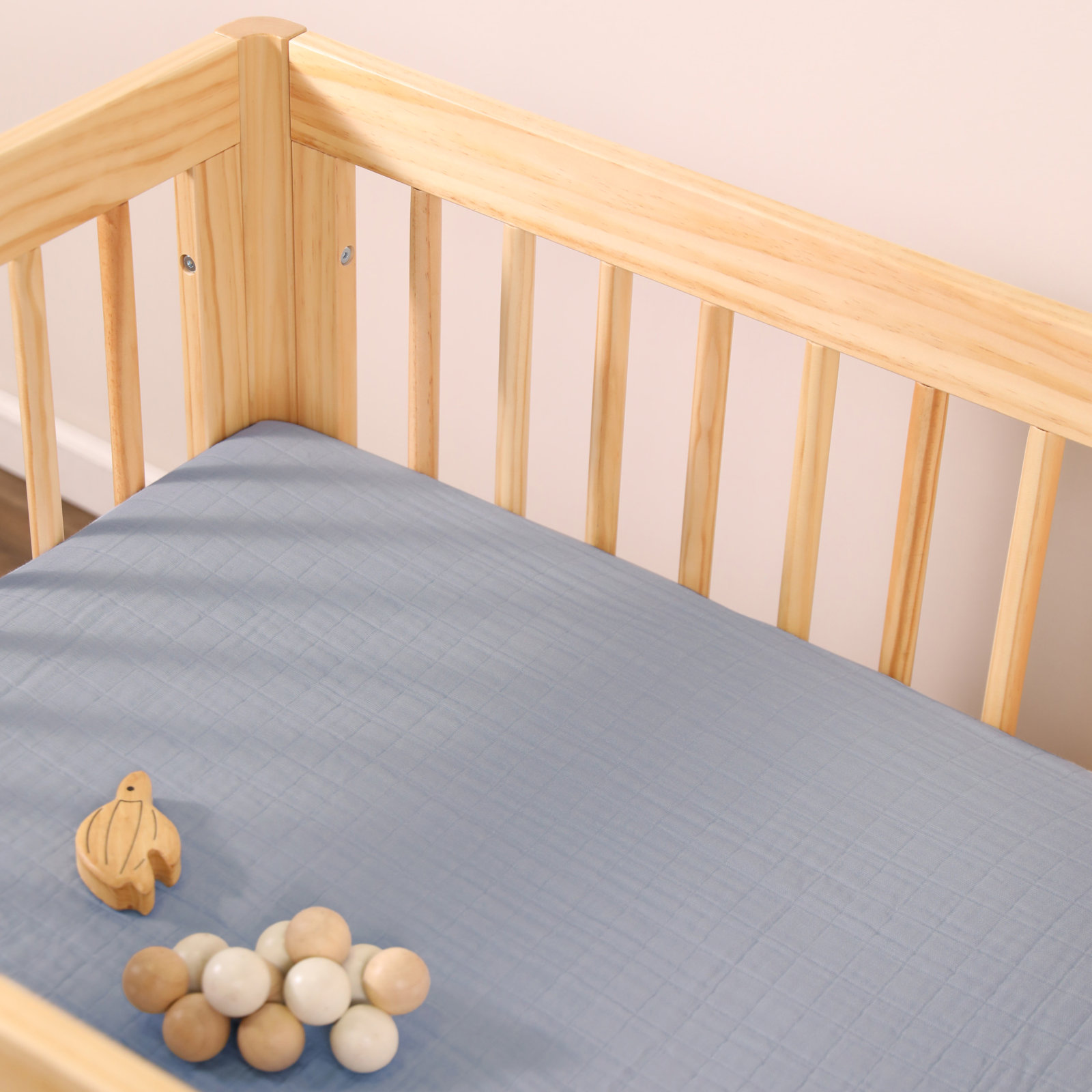 Dewdrop Muslin Midi Crib Sheet