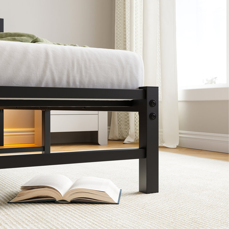 Plate-forme de lit simple robuste avec ports, lit à DEL multicolore, structure, bruit, sous-espace, installation rapide, tête de lit noire, charge pratique, lattes en acier robuste, rangement, assemblage facile,