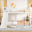 Lit simple blanc au-dessus d'un lit superposé avec glissade excitante et stable - attrait de la chambre à coucher pour une utilisation à long terme