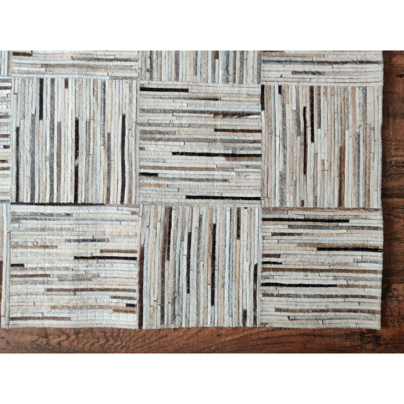 Cowhide Southwestern Indoor Rug, Rectangle 3' x 5'
