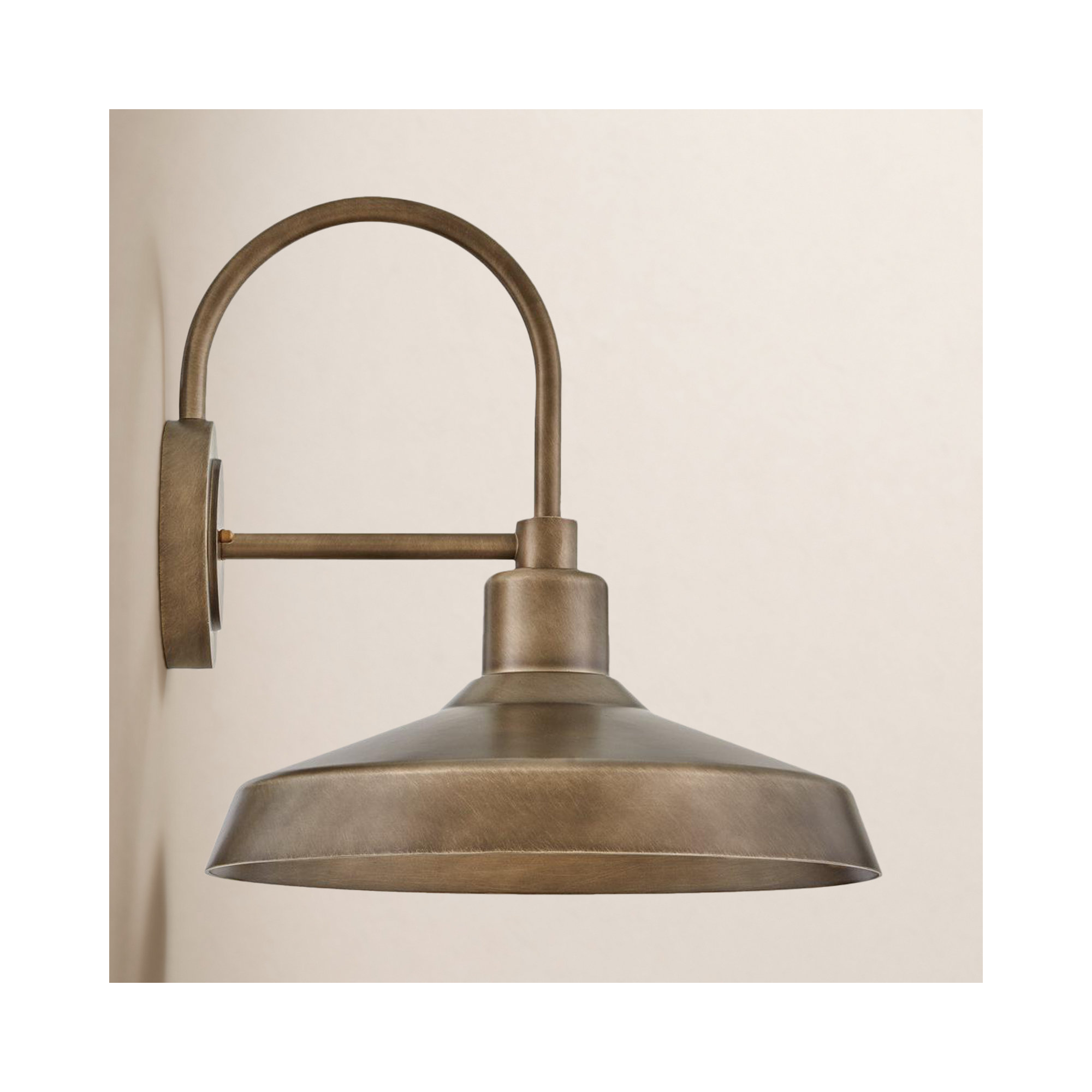 Vanielle Single Bulb Outdoor 16.5" H Barn Lantern with Anti-Fading Finish, Burnished Bronze