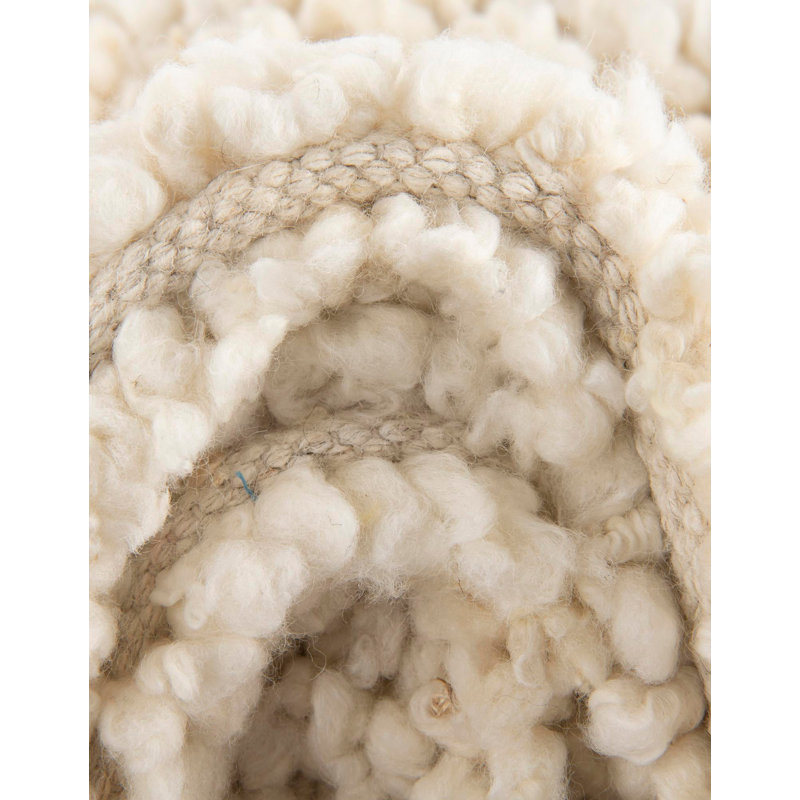 Yanaliz Hand Loomed Wool Indoor Rug, Runner 2' x 4'1"
