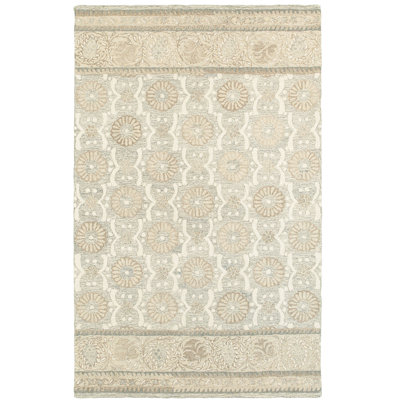 Tapis floral cendré / sable en laine touffeté à la main Baddesley