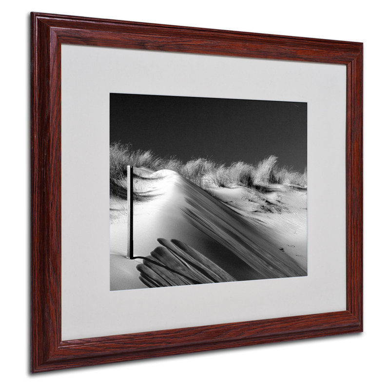 « gnomon » par geoffrey ansel agrons, reproduction de photo encadrée, H 11 po x l 14 po x P 0,5 po, Brun - Biseautée