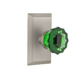 Studio Plate with Crystal Emerald Door Knob