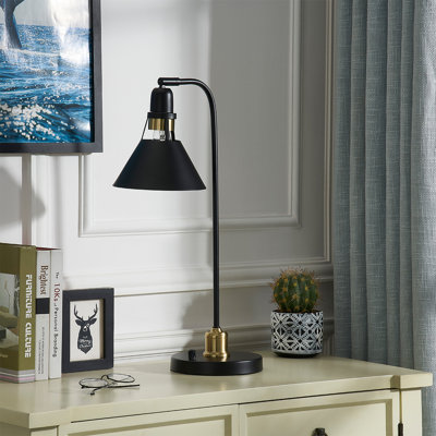 Lampe de table en métal Bowlby