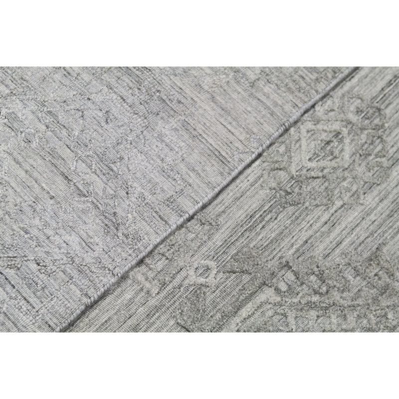 Geometric Area Rug in Gray