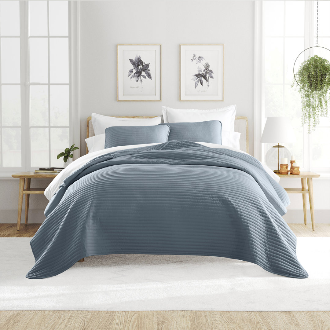 Becky Cameron Lightweight All Season Stripe Stitch Quilt Set with Shams Becky Cameron 